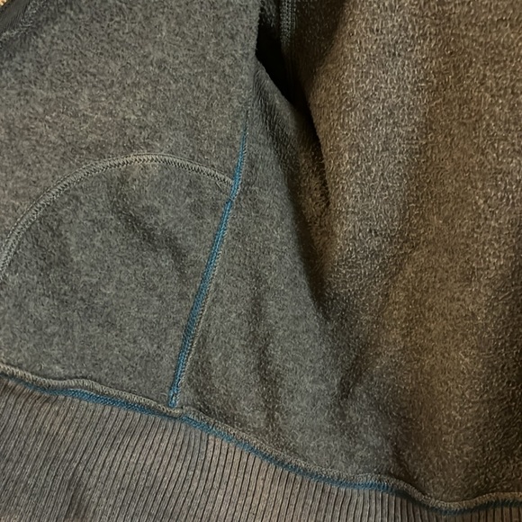 American Eagle Outfitters Gray Fleece Style Zip Up Hooded Jacket S - Picture 12 of 16